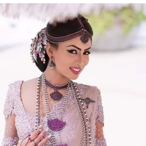 Salon Chammi – Kiribathgoda